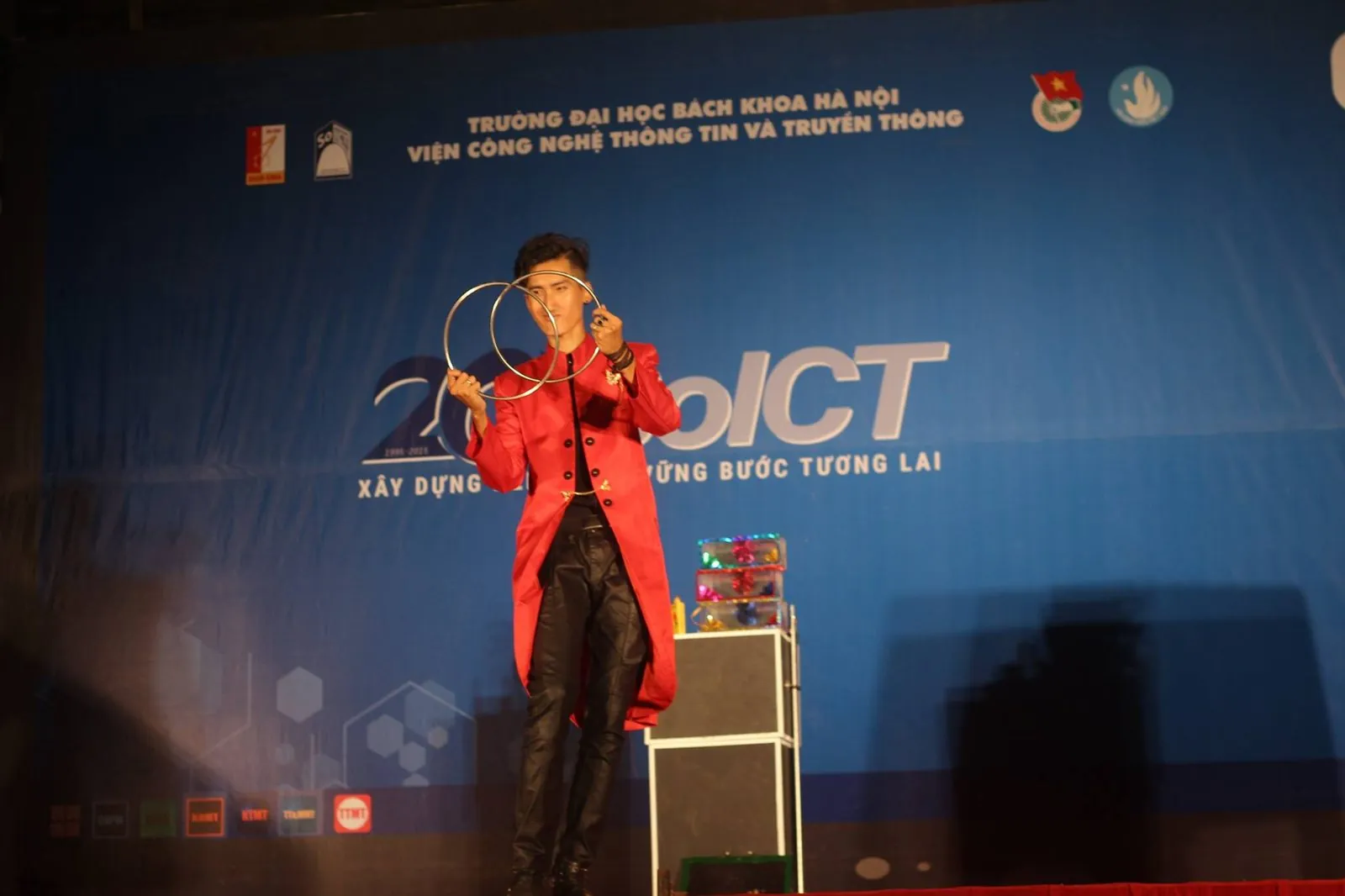 Viet Magician